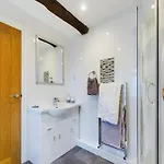 Woodmans Is Centrally Located In The Market Town Of Penrith, Only 15 Minutes From Ullswater Дом отдыха