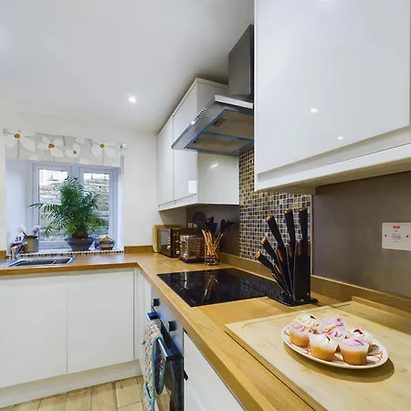Дом отдыха Woodmans Is Centrally Located In The Market Town Of Penrith, Only 15 Minutes From Ullswater